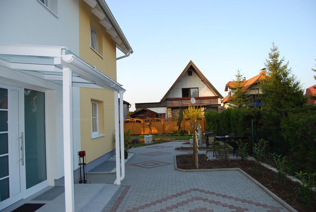 Appartement Florian Виена Екстериор снимка
